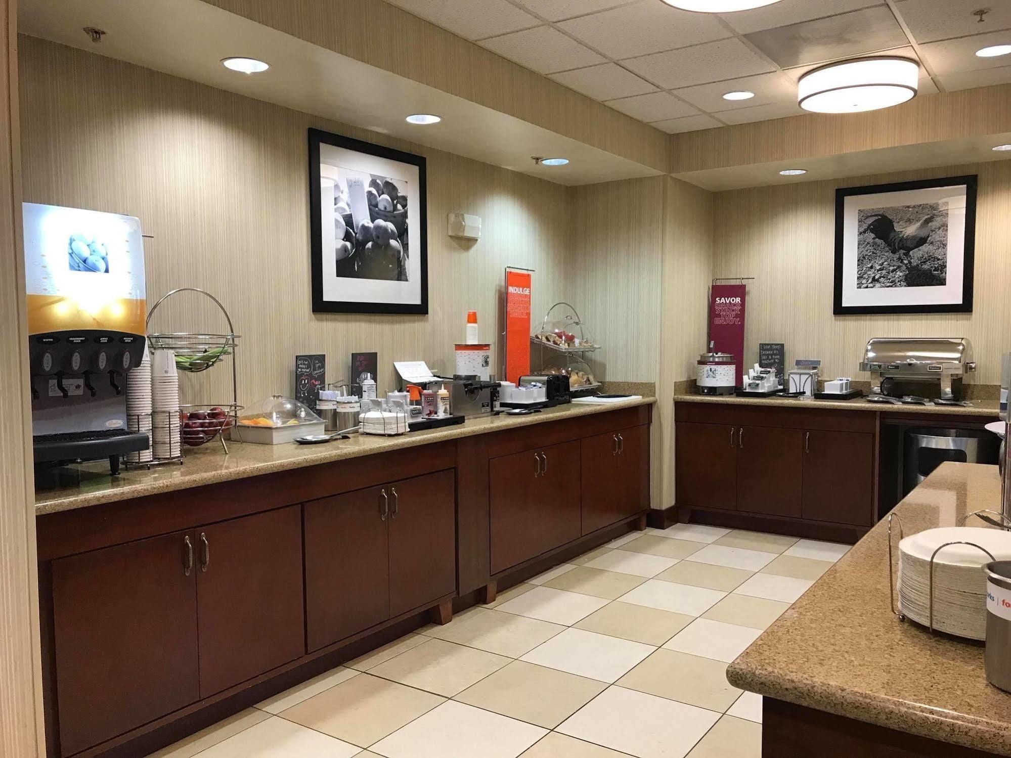 Hampton Inn Elkins Exterior foto